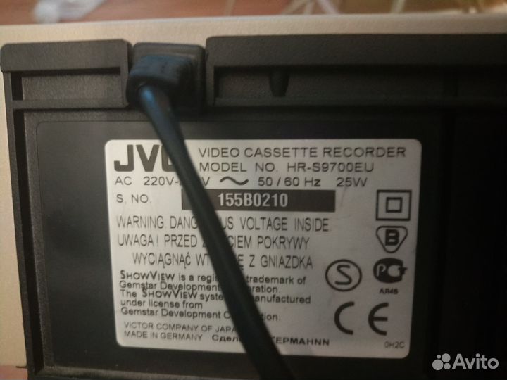 Видеомагнитофон JVC и Panasonic