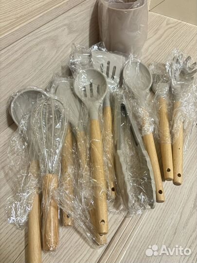 Набор кухонных принадлежностей 19 предметов