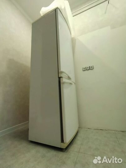 Холодильник Атлант бу