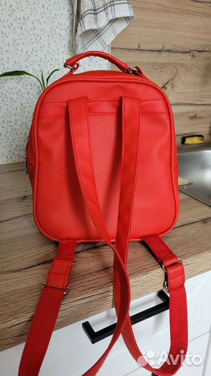 Рюкзак для девочки для прогулок