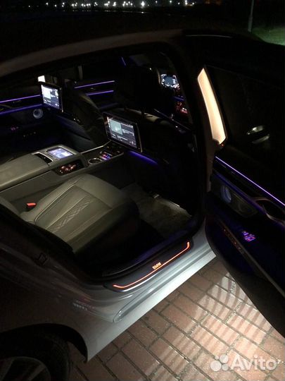BMW 7 серия 4.4 AT, 2019, 7 500 км