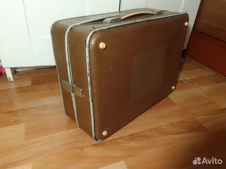 Фибровый чемоданчик корпус электрофона