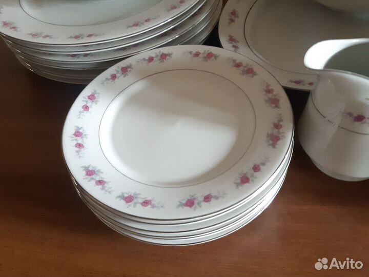 Сервиз столовый