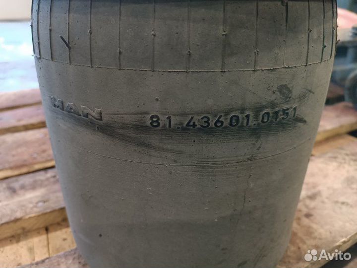 Подушка пневмоподвески задняя Man Tgx
