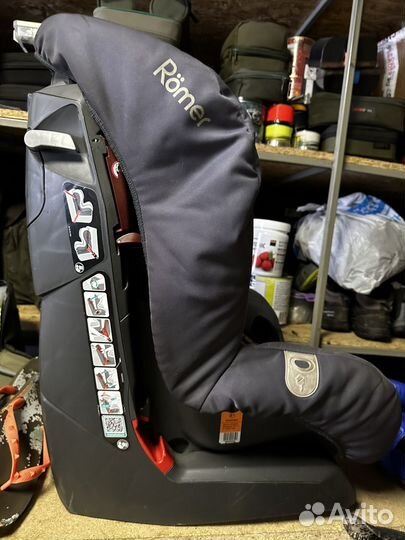 Автомобильное кресло britax romer