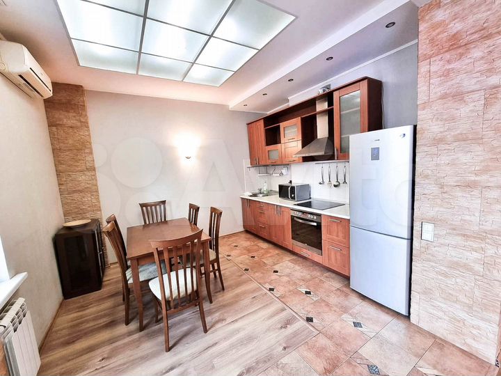 3-к. квартира, 120 м², 5/10 эт.