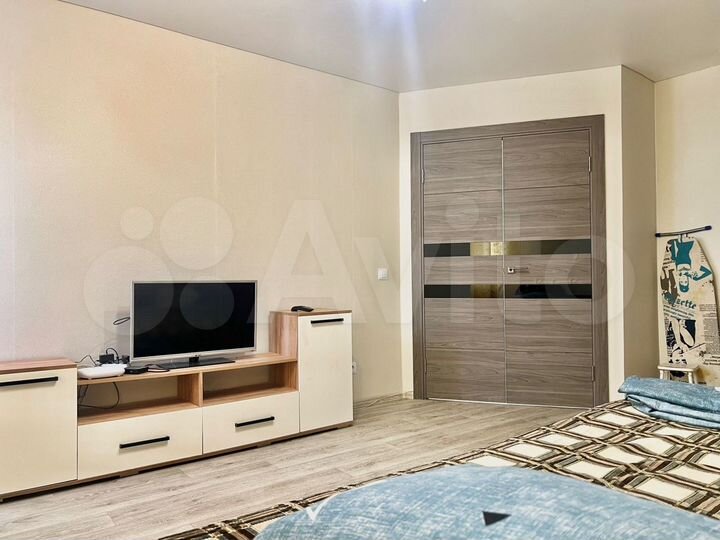 1-к. квартира, 40 м², 1/13 эт.