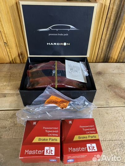 Тормозные колодки передние на renault duster 2017