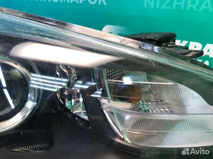 Фара передняя правая Kia Rio 4