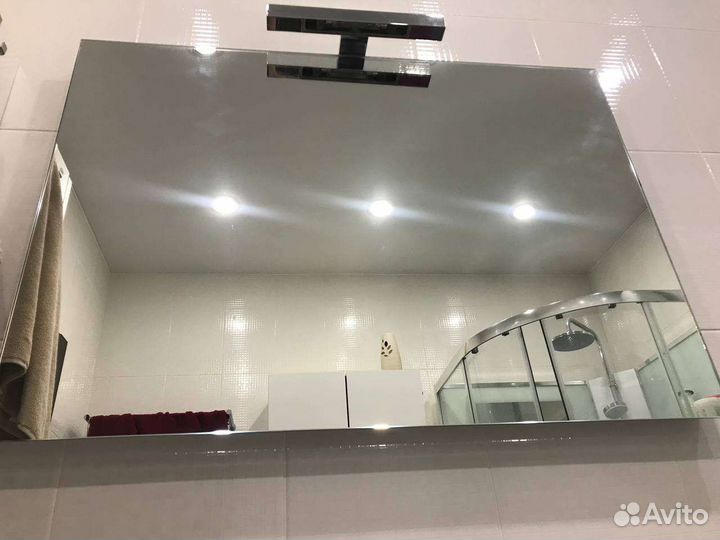 Зеркало настенное в ванную