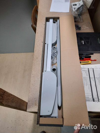 Лифт для одежды, пантограф