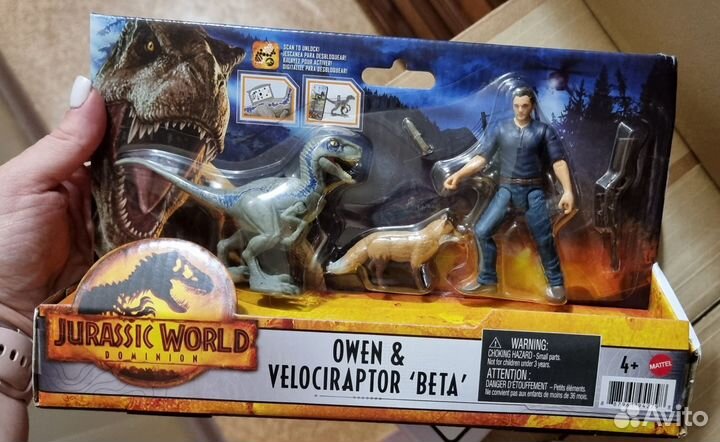 Новый набор jurassic world Оуэн и бэта