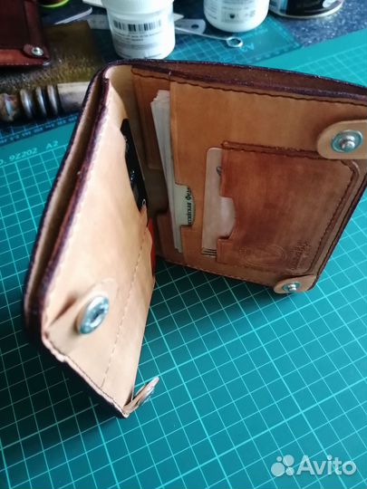 Бумажник мужской кожаный ручной работы