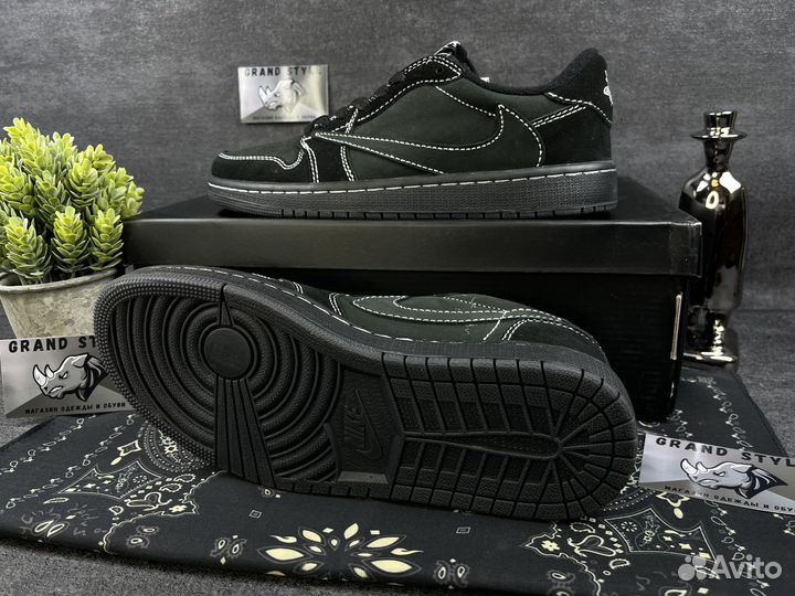 Nike Air Jordan 1 Low x Travis Scott Black Phantom