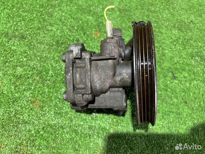 Насос гидроусилителя руля Suzuki Sx-4 M16A