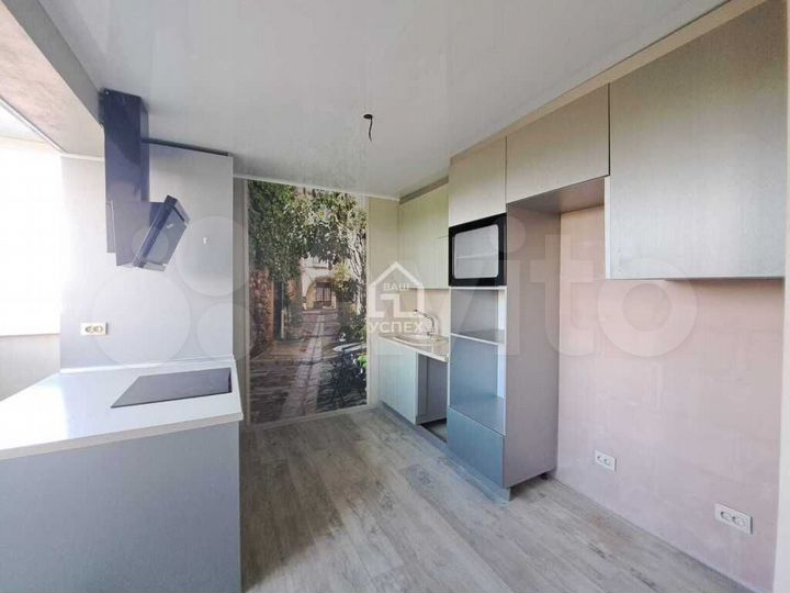 4-к. квартира, 80 м², 4/5 эт.