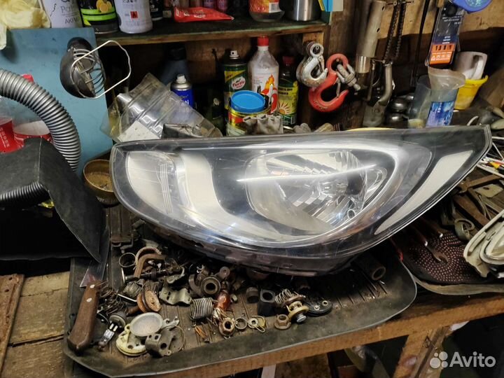 Solaris 1 фара правая и туманка