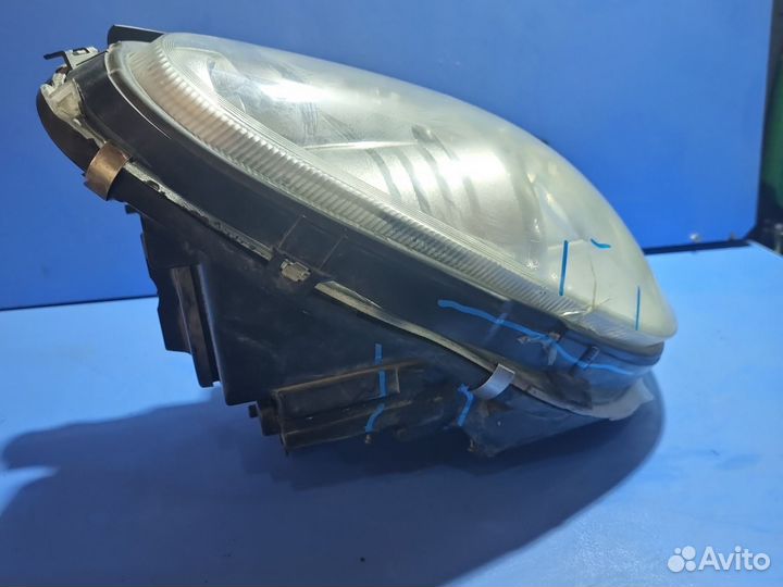 Фара передняя правая mercedes W219 CLS 2004-2010