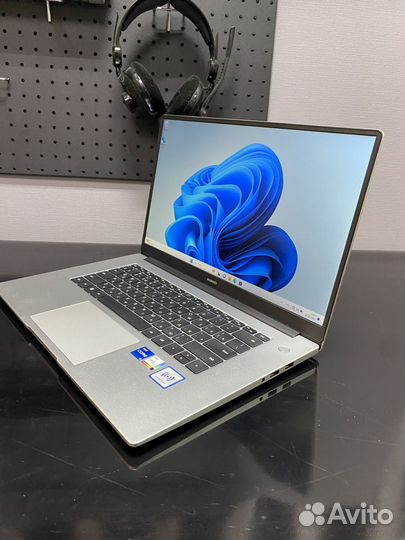 Ноутбук huawei MateBook D 15 Intel Core i5-1135G7