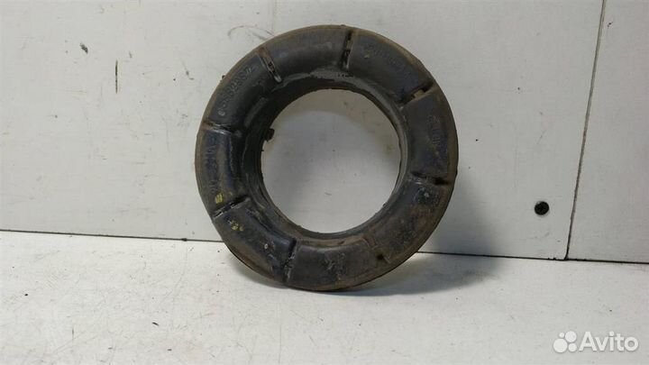 Проставка пружины Opel Antara