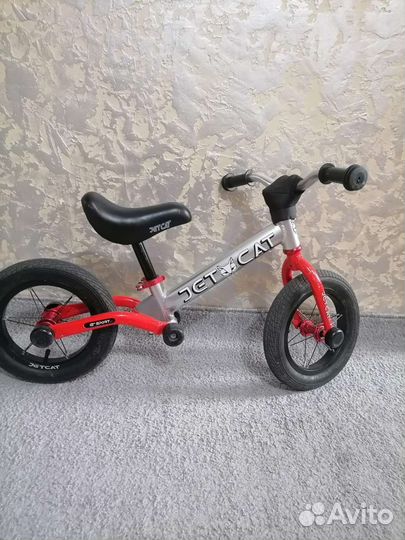 Беговел детский б/у