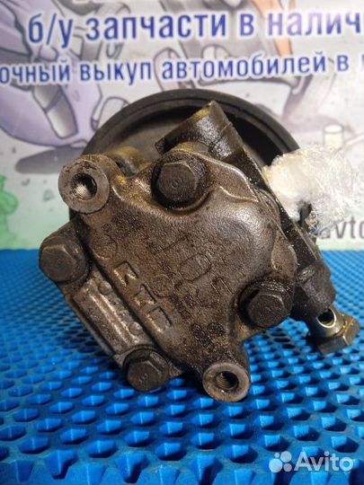 Насос гур Volkswagen Passat