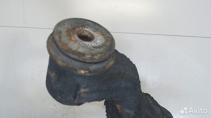 Рычаг подвески Toyota 4 Runner, 2004