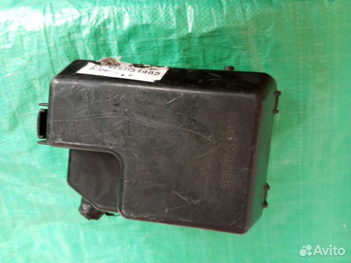 Блок предохранителей Toyota AZR60