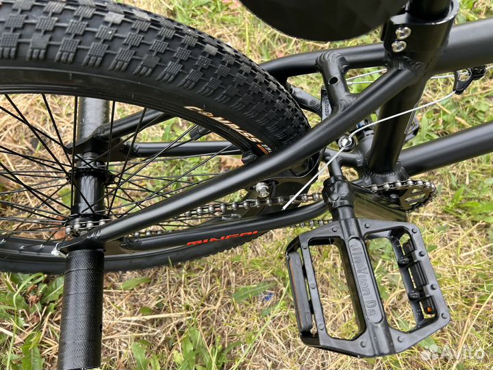 Велосипед BMX