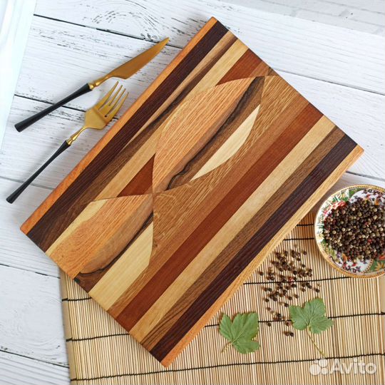 Разделочная доска из нескольких пород дерева