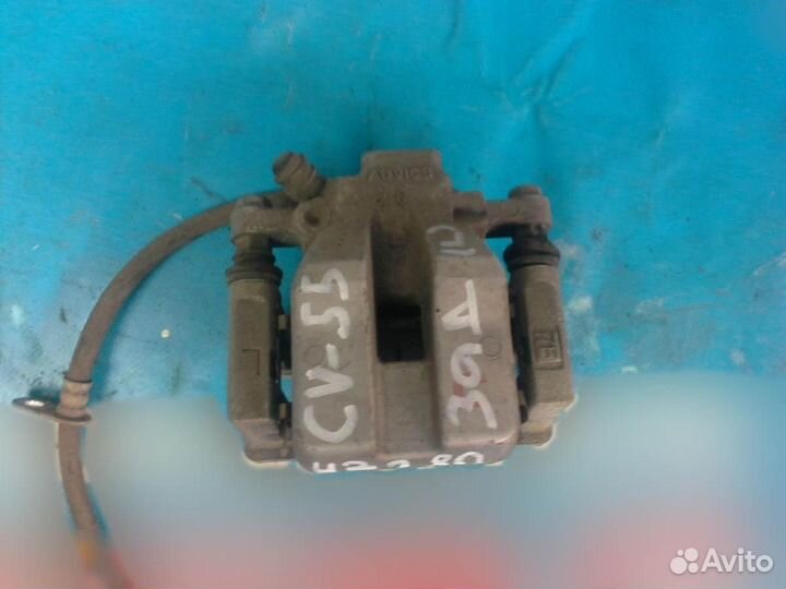 Суппорт задний левый Toyota Camry V50 2011