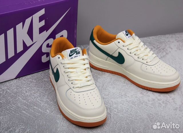 Кроссовки Nike Air Force 1