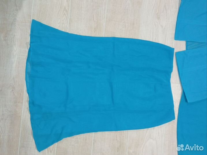 Нарядный итальянский костюм. 48 размер