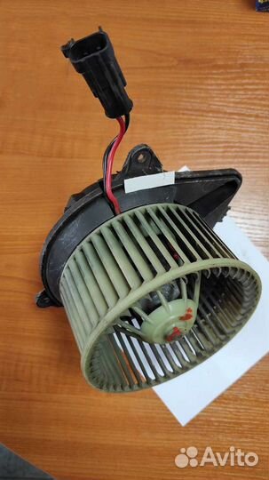 Мотор печки Рено Меган Сценик 1