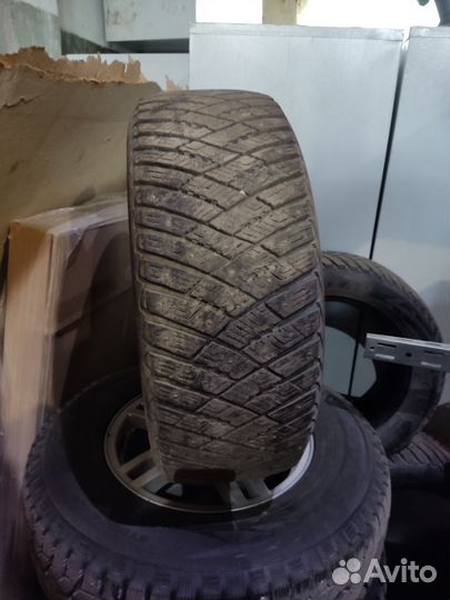 Goodyear UltraGrip 235/55 R17 101