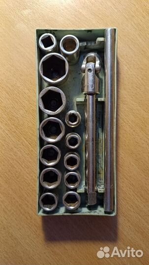 Набор автомобильных ключей