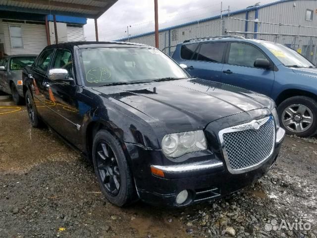В разборе Chrysler 300C 2007год