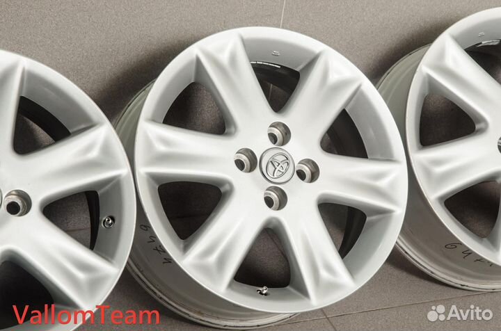 Лот KA6474 Оригинальные 16-е диски toyota