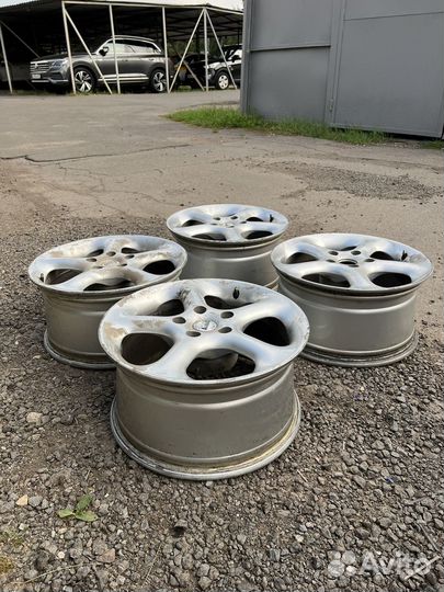 Диски литые r17 5 120