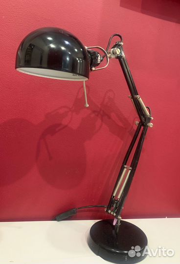Лампа настольная б/у