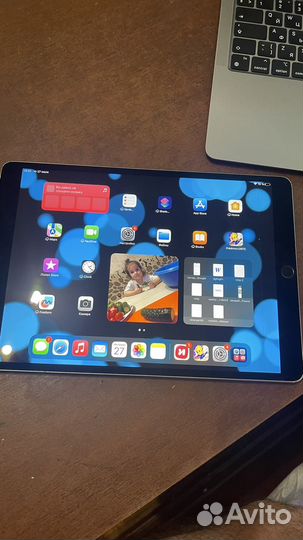 iPad pro 10.5. 64 gb 2018 2 поколения