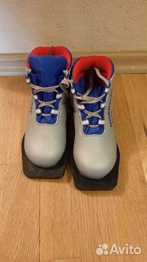 Лыжные ботинки, 30 р