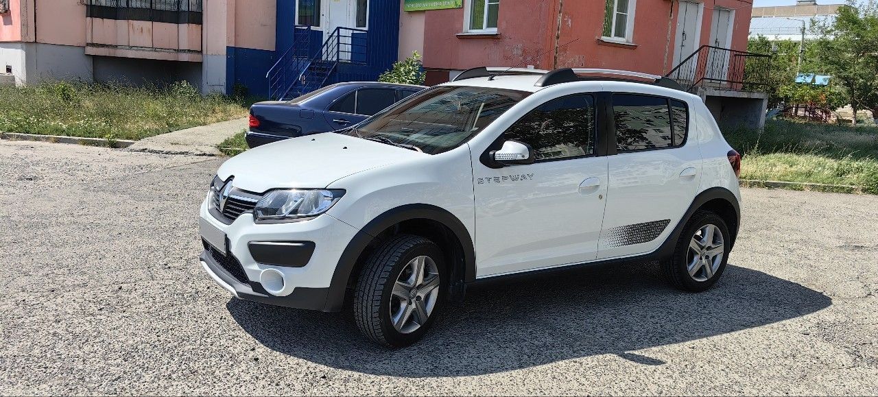 Renault Sandero Stepway: фото владельца