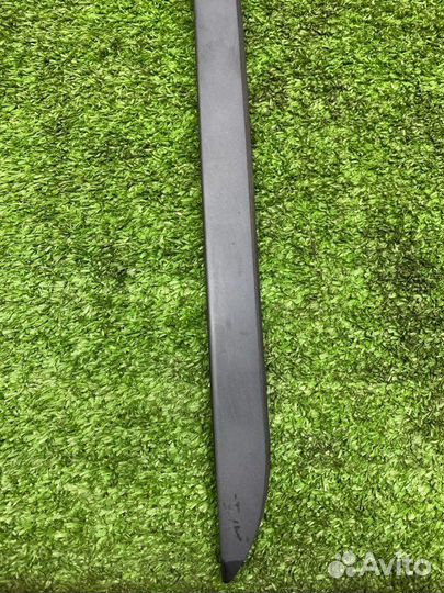 Молдинг лобового стекла правый Bmw 3 E90 N53B30A