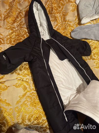 Комбинезон демисезонный для малыша. Размер 62