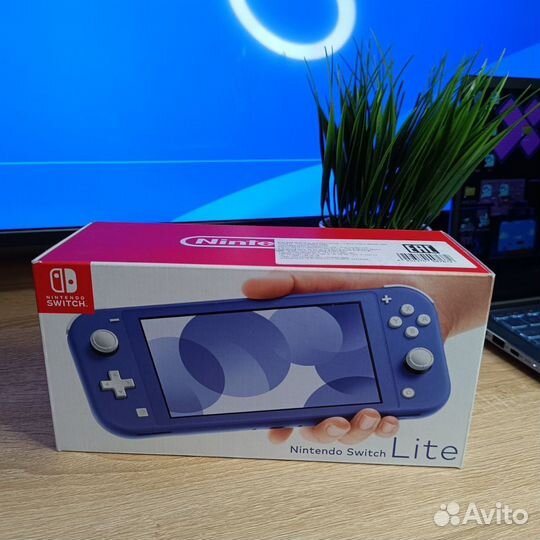 New Nintendo Switch Lite прошитая(любые игры)
