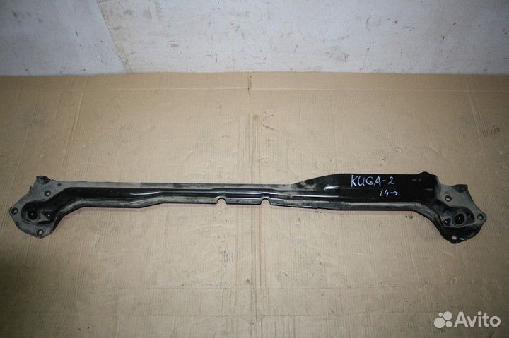 Растяжка столбов ford kuga II 2012