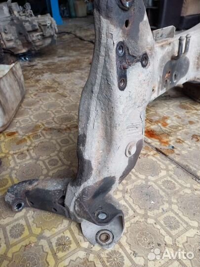 Nissan almera classic b10 подрамник