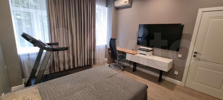4-к. квартира, 84,5 м², 2/5 эт.