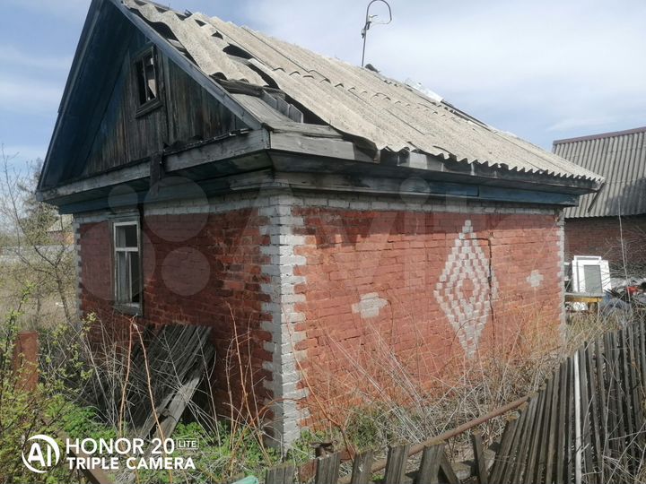 Дача 20 м² на участке 4 сот.